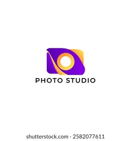 ILLUSTRATION PHOTOGRAPHY ABSTRACT CAMERA LENS SIMPLE LOGO ICON PURPLE ORANGE GARDIENT COLOR TEMPLATE DESIGN ELEMENT VECTOR. GOOD FOR PHOTO STUDIO, APPS