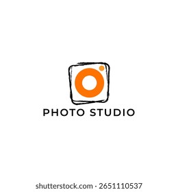 ILLUSTRATION PHOTOGRAPHY ABSTRACT CAMERA LENS SIMPLE LOGO ICON BLACK ORANGE COLOR TEMPLATE DESIGN ELEMENT VECTOR. GOOD FOR PHOTO STUDIO, APPS