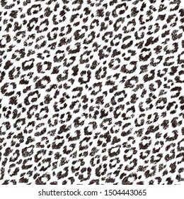 For an illustration seamless in a beautiful leopard pattern,