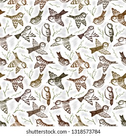 Illustration of seamless pattern with hand drawn birds and sprigs. Sketch sparrows and twigs
