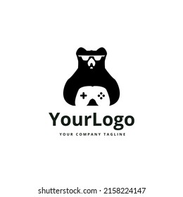 Illustration Simple Character Bear, Logo design Negative Space for Gaming