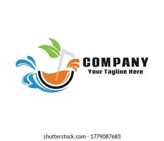 ilustración vectorial gráfico de la bebida naranja en un vaso que muestra salpicaduras de agua y paja de plástico en combinación con hojas - perfecto para beber producto como frutas, jugo, etc

