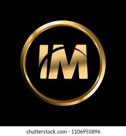 IM initial circle company logo gold black background