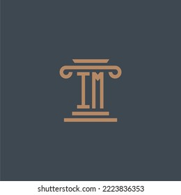 IM initial monogram for lawfirm logo with pillar design