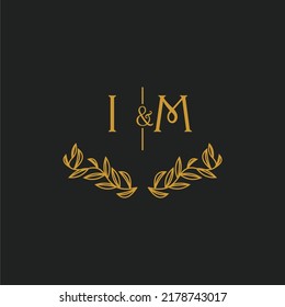 IM initial monogram wedding with creative leaf line