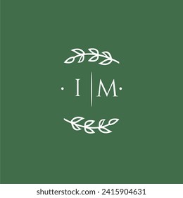 IM initial monogram wedding with creative design