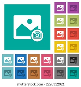 Bild-Foto mehrfarbige Flachsymbole auf einfarbigem Hintergrund. Weiße und dunklere Icon-Variationen für Hover oder aktive Effekte.