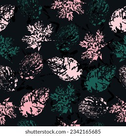 Imprint of maple, oak, birch leaves and other seamless textures. cute pattern of beautiful prints of leaves painted watercolor by hand. seamless pattern, colorful background.