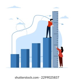 el concepto de mejora o crecimiento de la empresa, la medición de los indicadores de rendimiento de las empresas, los indicadores clave de rendimiento para evaluar el éxito, el empresario y la mujer ayudan a medir la cinta para medir el gráfico de barras.