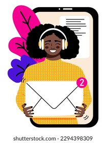 Bandeja de entrada. Concepción de nuevas letras en el buzón. Notificación en línea. Comercialización por correo electrónico, mujer con sobres. Smartphone. Ilustración del vector