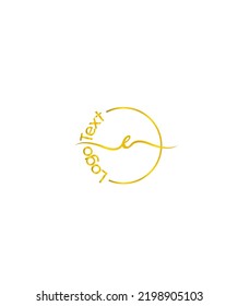 Una plantilla de logotipo vectorial E de tipo manuscrito de estilo increíblemente versátil