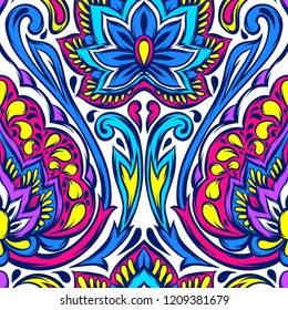 Indian ethnic seamless pattern. Ethnic folk ornament. Hand drawn lotus flower and paisley.