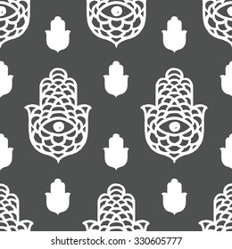 Indian Hand Drawn Hamsa with All Seeing Eye. Arabic and Jewish amulet. Pattern