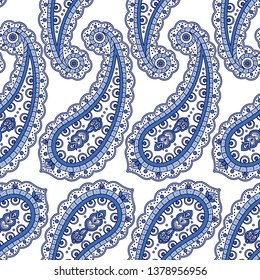 Indian paisley pattern vector seamless. Blue and white floral oriental motif. Bohemian ethnic ornament print. Damask design for woman scarf, clothing, curtain textile, classic wallpaper, carpet.