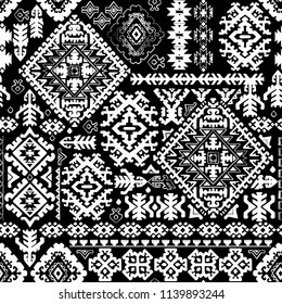 Indian rug paisley ornament pattern. Ethnic Mandala towel, yoga mat. Vector Henna tattoo style. Can be used for textile, greeting business card background, phone case print