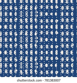 Indigo vector tie dye seamless pattern. Abstract watercolor. Natural tiles. Organic texture.Watercolour print. Japan folk pattern. Organic textile. Japanese seamless natural texture. Indigo batik. 