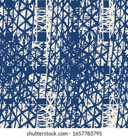 Patrón sin problemas del Shibori blanco y índigo. Textura abstracta de tinte. Borde de tintes Batik Tie. Antecedentes en Japón. Diseño Shoji acuarela. Kimono Tile.  Cuadrícula mínima orgánica.