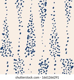 Indigo and White Vector seamless check pattern. Allover pattern. Ink grunge grid. Hand drawn seamless check pattern. Graphic background with ethnic tartan. Seamless check pattern background.