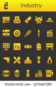 conjunto de iconos de la industria. 26 iconos llenos de la industria. Incluye configuración, lámpara, ajustes, chainsaw, robot, sombrero, sombrero, vista, ajuste, selector de color, tablero, panel solar, Fusible, iconos de tubería