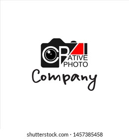 inisial C and R / Creative Photo Logo design vector template. Photographer camera Logotype concept icon