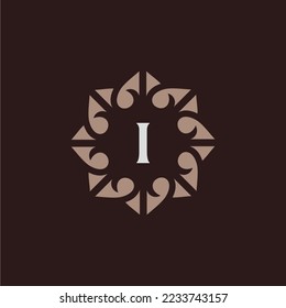 Initial I abstract floral logo with heart monogram icon in elegant style