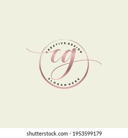 Monograma inicial de belleza CG y diseño elegante de logotipo, logotipo de escritura a mano de firma inicial, boda, moda, floral y botánica con plantilla creativa.