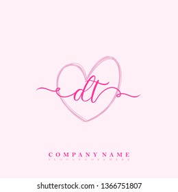 Initial DT handwriting logo