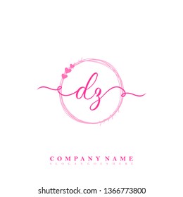 Initial DZ handwriting logo