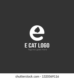 Initial E Letter Logo with head cat, minimalist letter logo template design, head cat logo vector