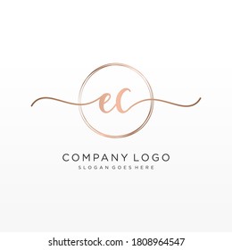 Monograma inicial de belleza CE y diseño elegante de logotipo, logotipo de escritura a mano de firma inicial, boda, moda, floral y botánica con plantilla creativa.