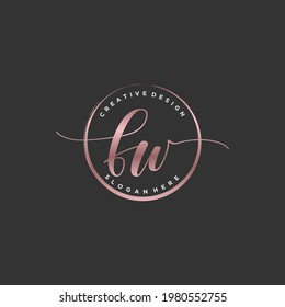 Initial FW Beauty Monogram und elegantes Logo Design, Handschrift Logo der ersten Signatur, Hochzeit, Mode, Blumen und botanisch mit kreativen Vorlage.