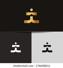 Letras doradas iniciales vector del logotipo de monograma vinculado IK. Monograma del logotipo de negocios dos letras superpuestas dentro del círculo aislado en el fondo negro.