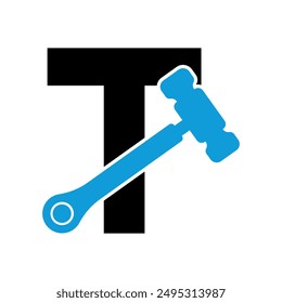 Initial Hammer Logo kombiniert mit Buchstabe T Vektorgrafik Vorlage