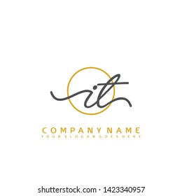 IT Initial handwriting logo concept