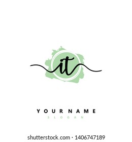 Initial IT handwriting logo template vector