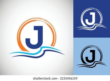 Letra monograma J inicial con olas oceánicas de agua y el sol. Diseño de logotipo de playa