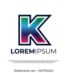 Diseño inicial de la ilustración del logotipo en color de la letra K, color de arcoiris de fuente aislado en fondo blanco