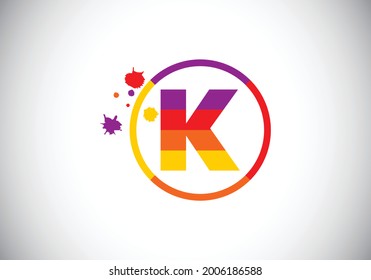 Alfabeto inicial K monograma en un círculo con salpicadura de brocha. emblema de letra. Diseño de logotipo vectorial moderno para pintar la identidad empresarial y de la empresa. 