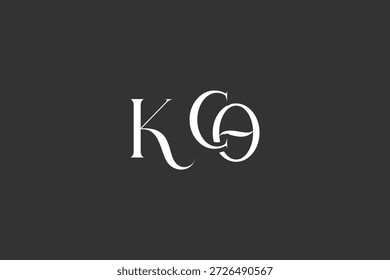 Diseño inicial del logotipo de la carta creativa de KCO. Diseño elegante del logotipo del monograma con los Elementos decorativos y la tipografía