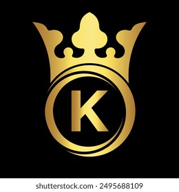 Logotipo inicial de la corona king combinado con la letra K Plantilla de Vector