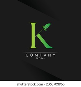 símbolo de letra de hoja inicial K - icono vector