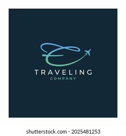 Diseño del logotipo de viaje de la carta inicial E