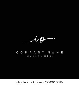 Ursprünglicher Brief IO Kalligrafie handgeschriebenes Logo. Handgeschriebenes Alphabet in der Logo-Vorlage. Buchstaben und Alphabet für Ihr Logo-Design.