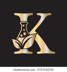 Letra inicial K desenho do logotipo de laboratório combinado com tubo de ensaio e símbolo de folha