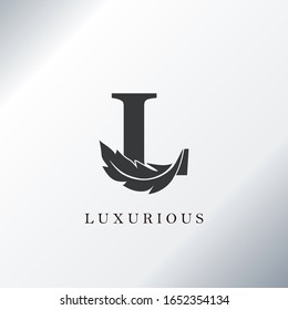 Logotipo carta inicial Diseño vectorial de plumas de lujo para negocios de lujo 