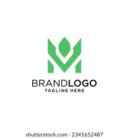 Letra Inicial M Con Logo De Lujo De Hoja. Diseño vectorial de plantilla de logotipo de hoja verde.	