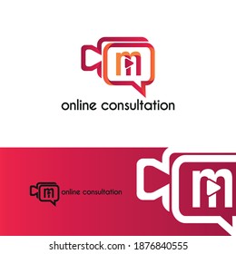 Anfangsbuchstabe m mit Videoanruf-Kamera-Chat-Symbol für das Logo-Konzept für Online-Meetings
