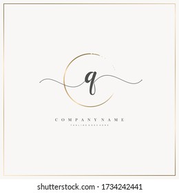 Initial Letter Q handwriting logo hand drawn template vector, logo for beauty, cosmetics, wedding, fashion and business, and other