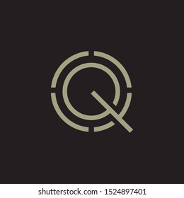 initial Letter Q With Linked Circle Logo - vector