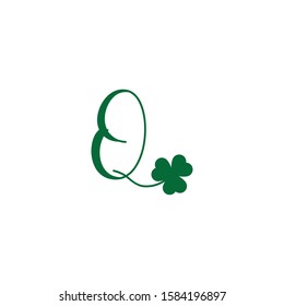 initial letter q Shamrock leaf logo